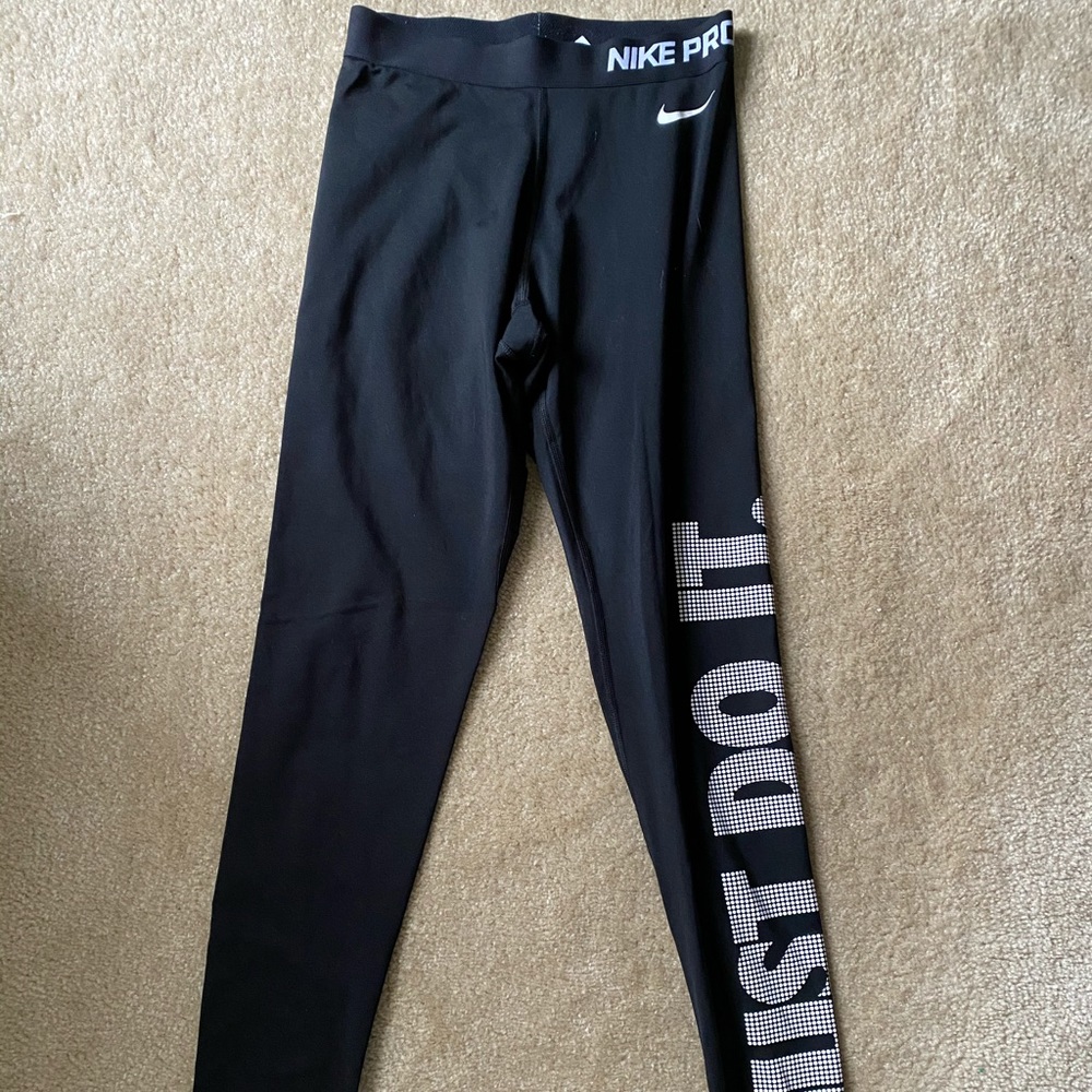 Nike leggings